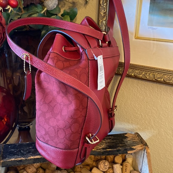 NWT COACH Dempsey Backpack with COACH patch and varsity stripe - Picture 5 of 6